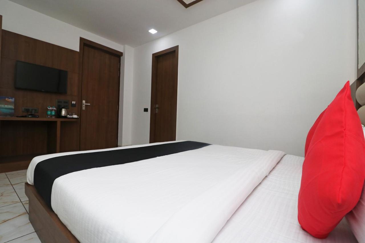 Hotel Grand Sparrow Inn Agra  Ngoại thất bức ảnh