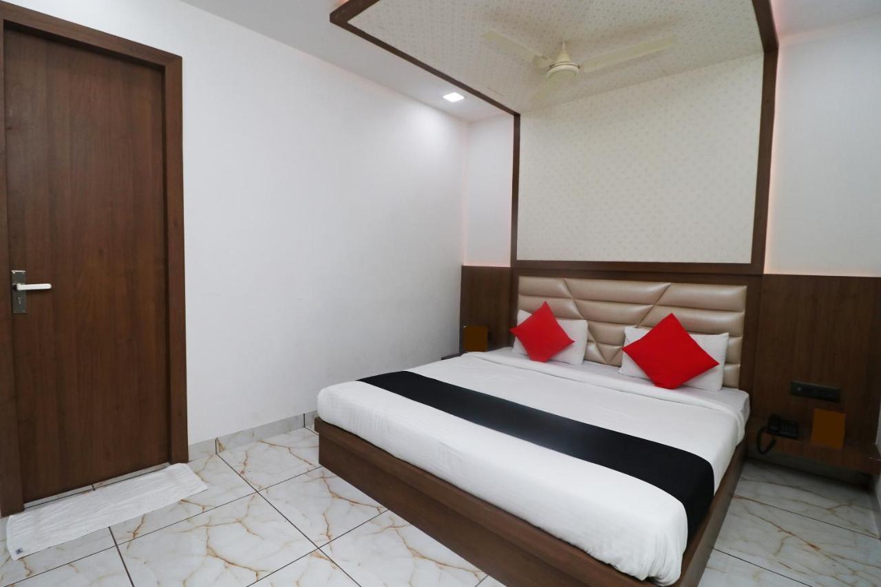 Hotel Grand Sparrow Inn Agra  Ngoại thất bức ảnh